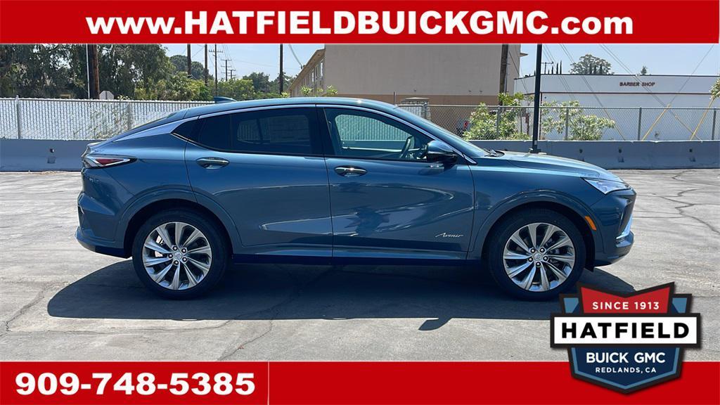 new 2025 Buick Envista car, priced at $30,335