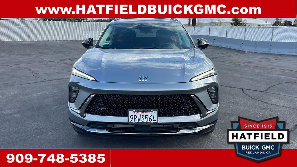 used 2025 Buick Envision car, priced at $37,995