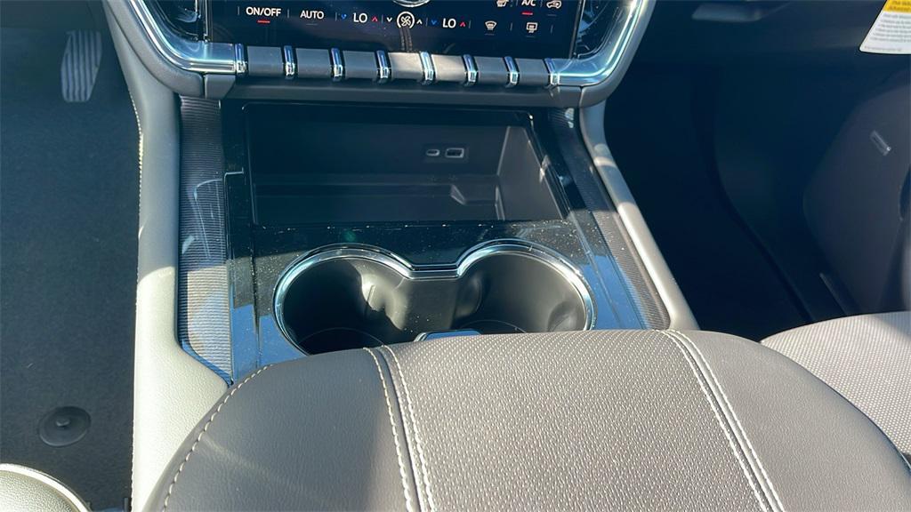 new 2026 GMC Yukon XL car, priced at $77,795