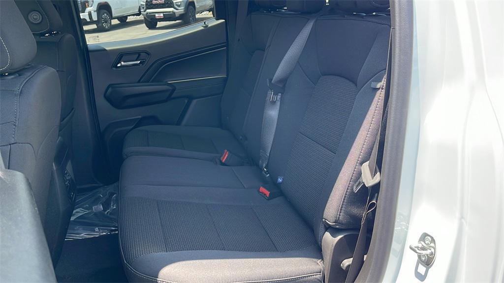 new 2025 GMC Canyon car, priced at $39,995