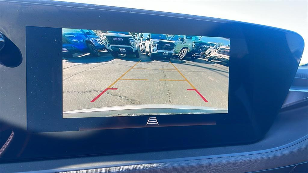 new 2025 Buick Envista car, priced at $24,995