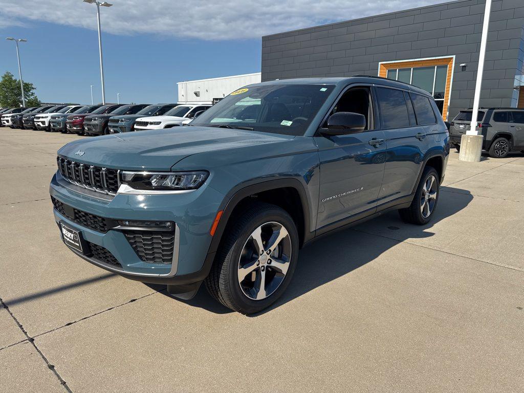 new 2026 Jeep Grand Cherokee L car, priced at $42,509
