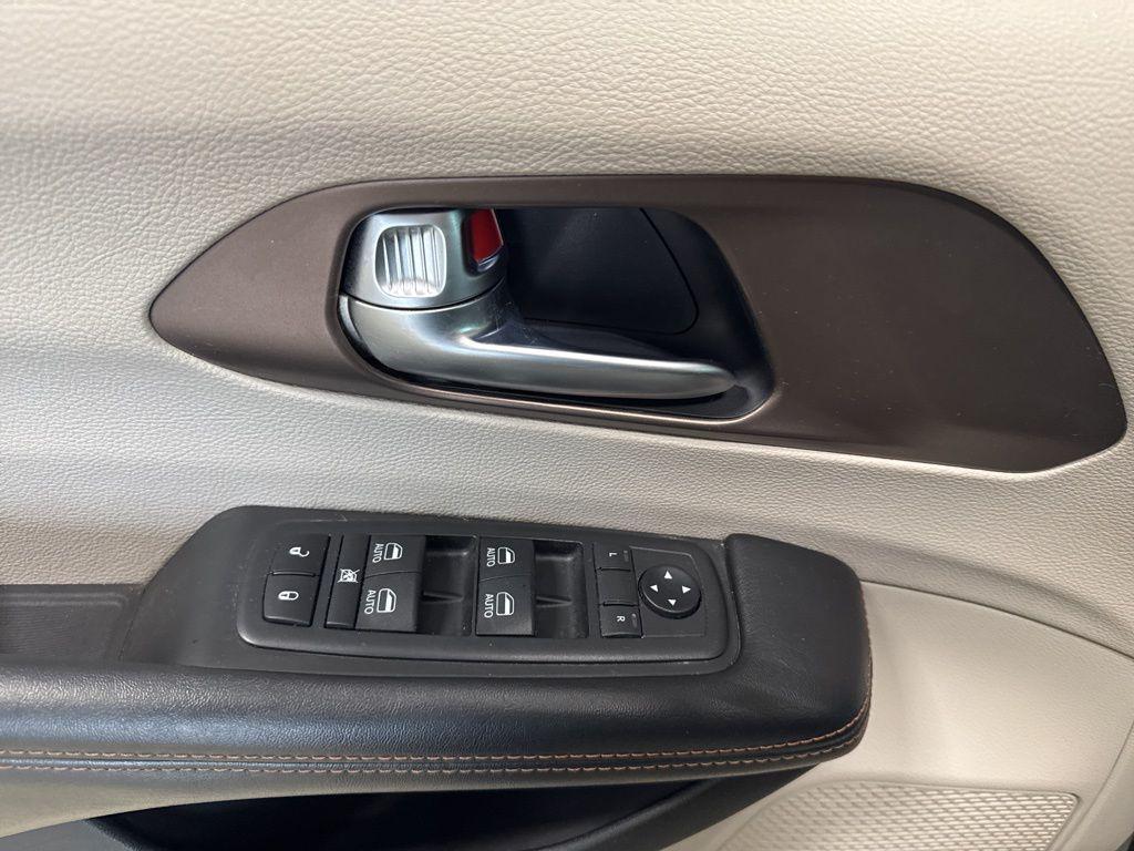 used 2019 Chrysler Pacifica car, priced at $20,999