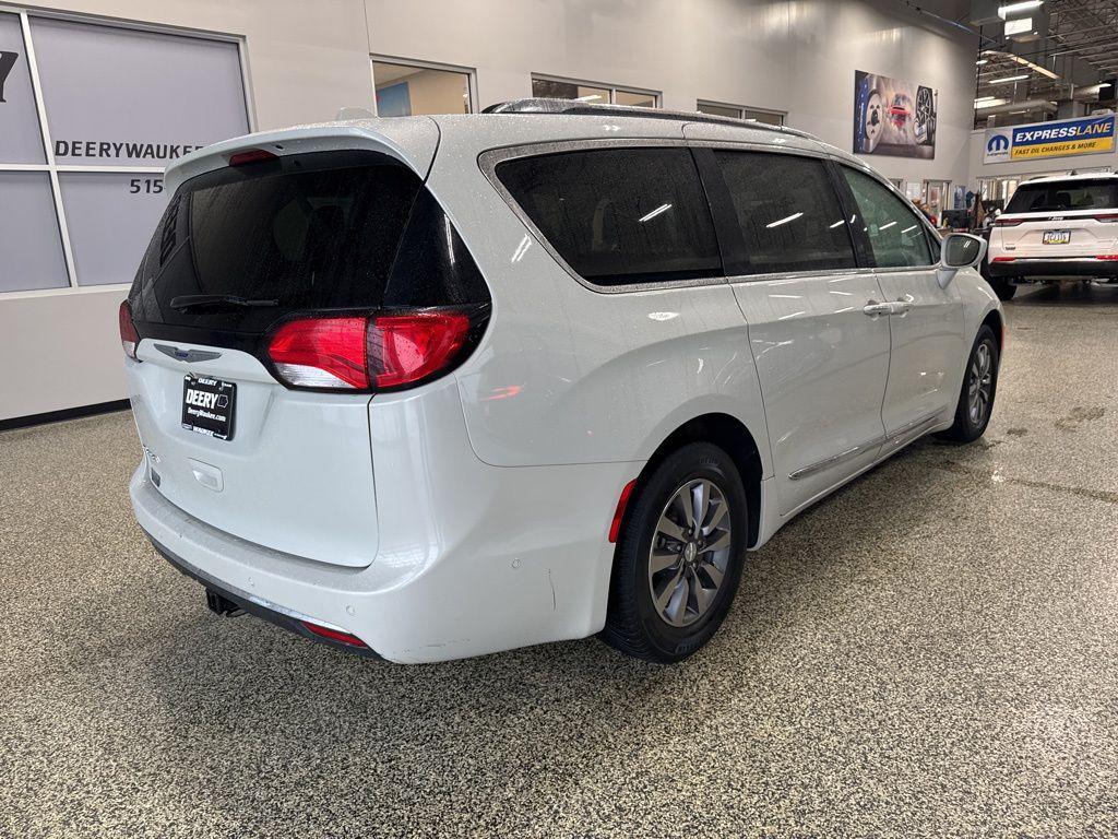 used 2019 Chrysler Pacifica car, priced at $20,999