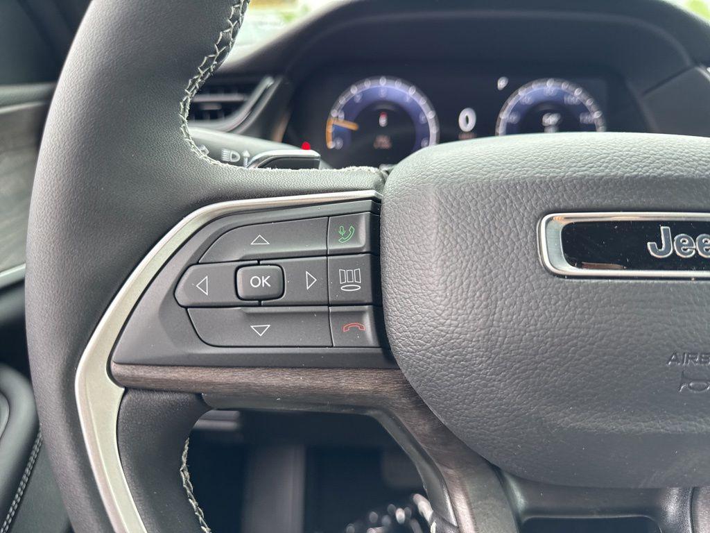 new 2026 Jeep Grand Cherokee L car, priced at $43,945