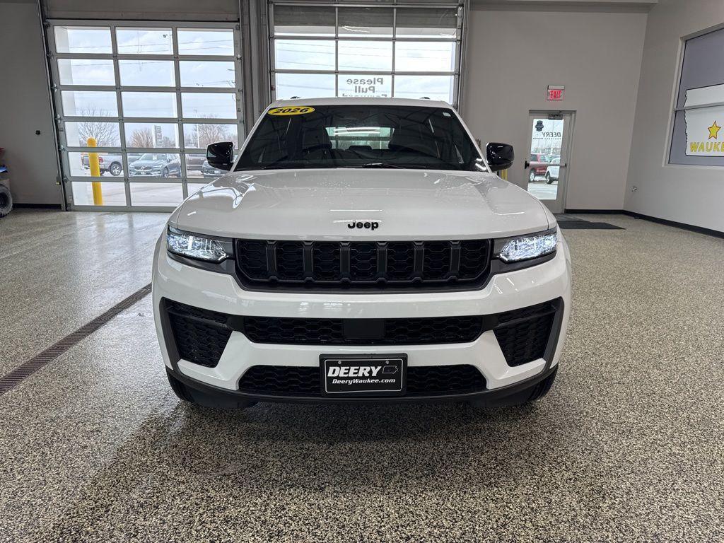 new 2026 Jeep Grand Cherokee car, priced at $41,420