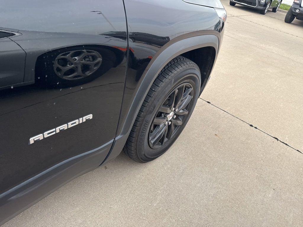 used 2019 GMC Acadia car, priced at $18,302