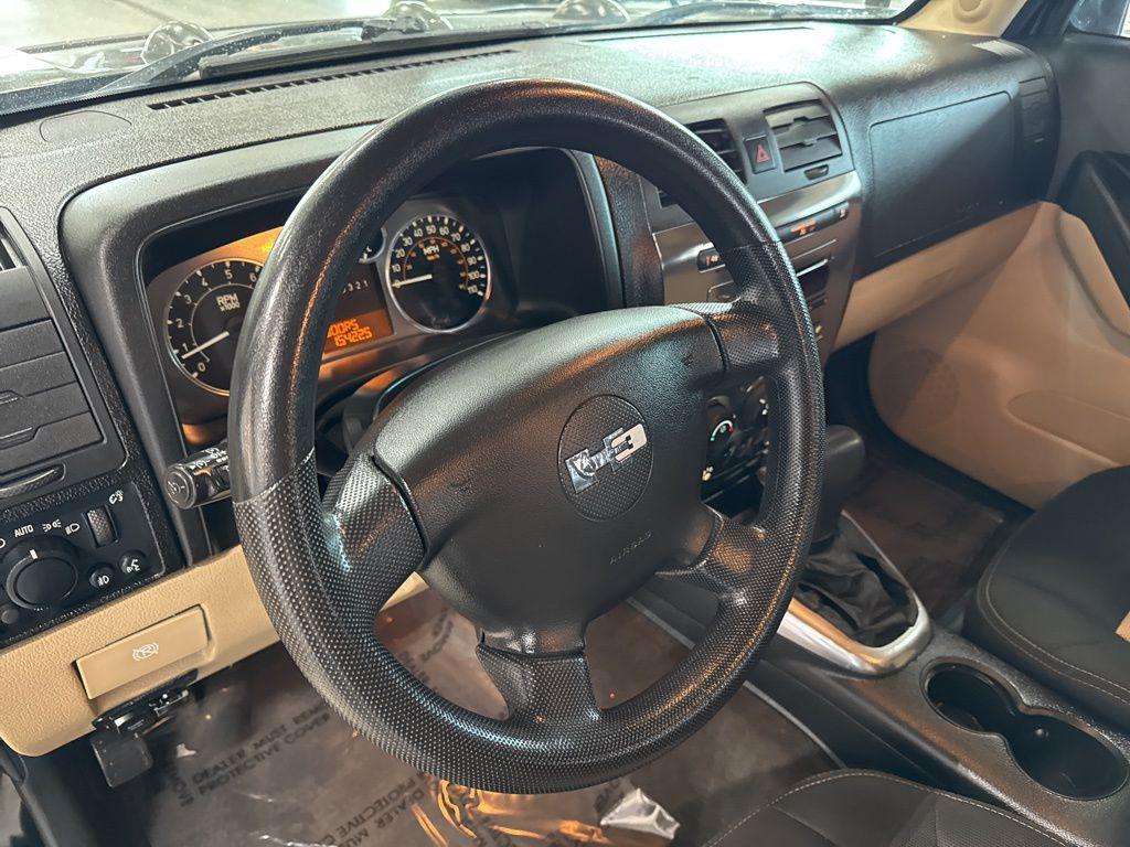 used 2009 Hummer H3 car, priced at $8,957