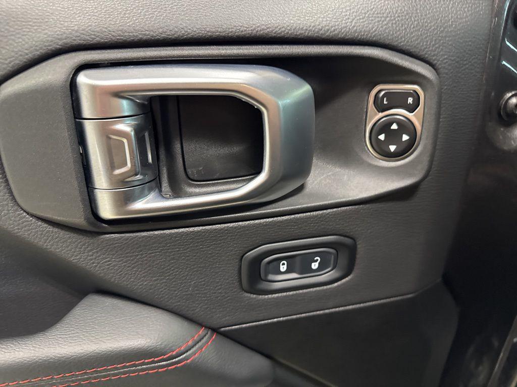 used 2023 Jeep Gladiator car, priced at $36,965