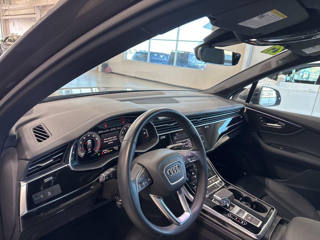 used 2025 Audi Q7 car, priced at $44,977