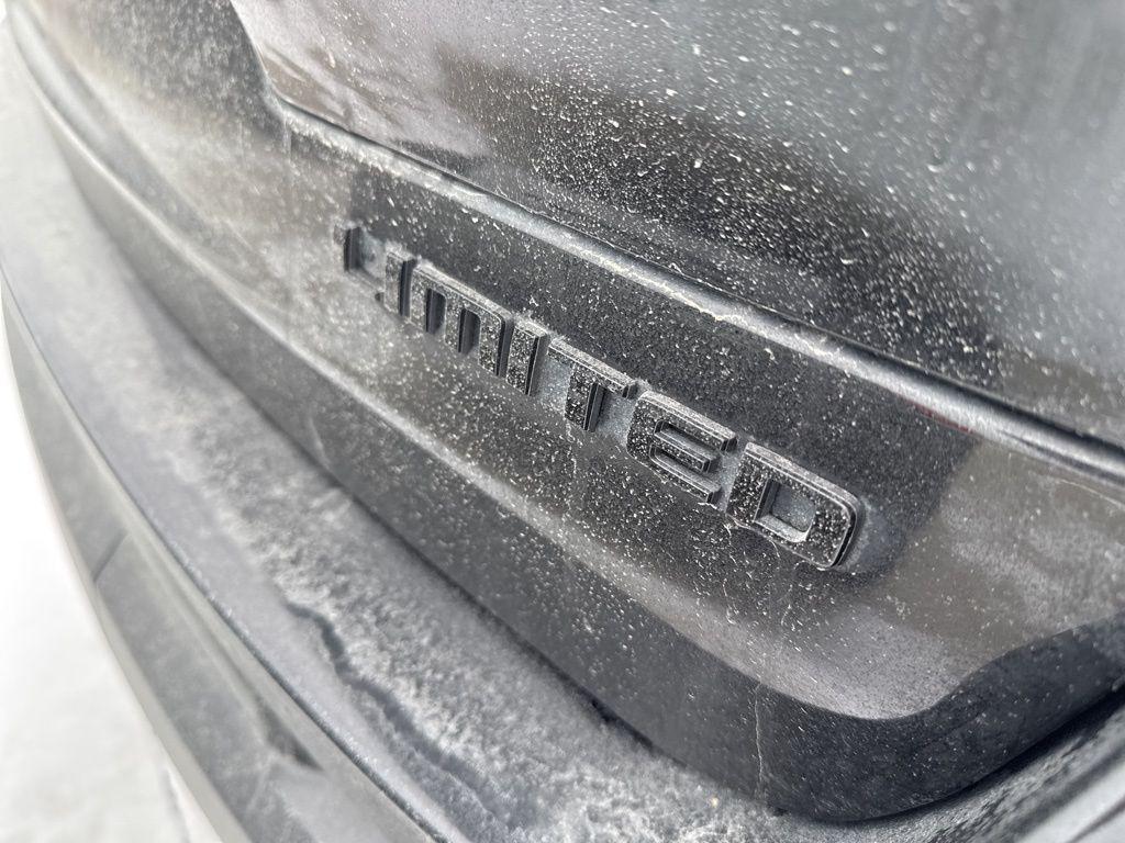 used 2023 Jeep Grand Cherokee L car, priced at $33,479