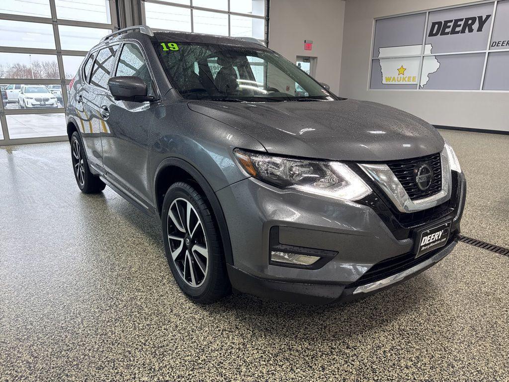 used 2019 Nissan Rogue car, priced at $17,498