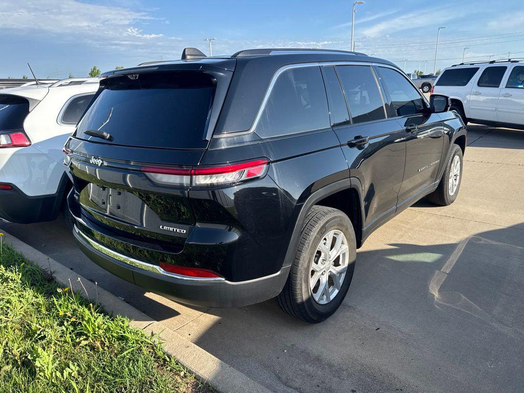 used 2023 Jeep Grand Cherokee car, priced at $34,999