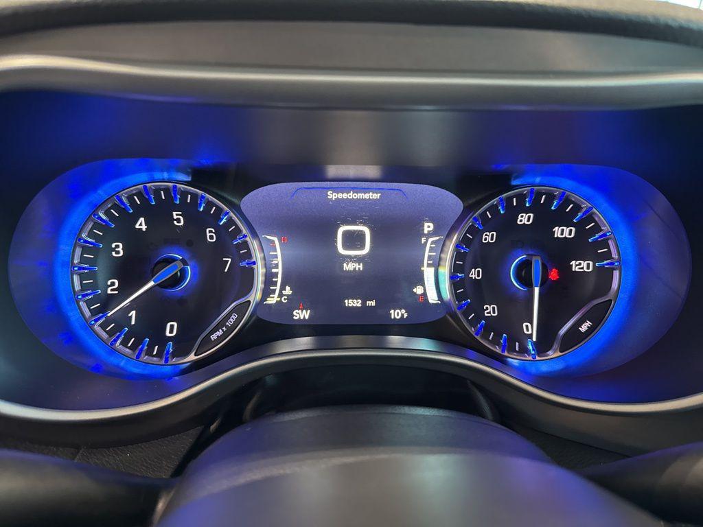 new 2025 Chrysler Pacifica car, priced at $47,561