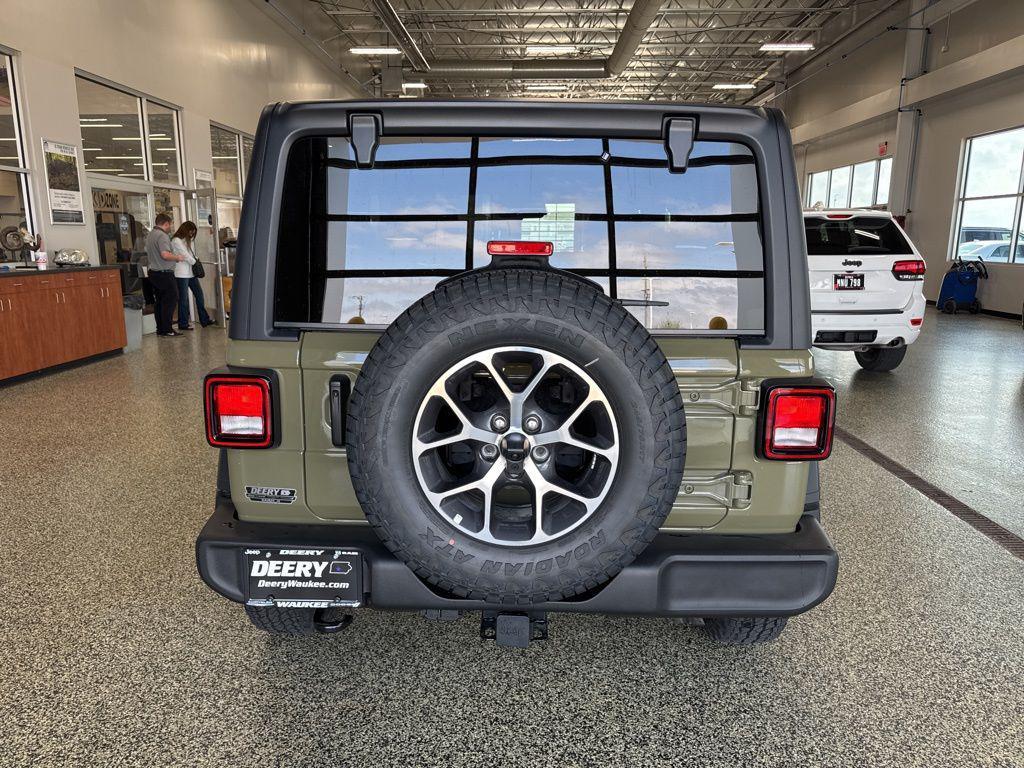 new 2026 Jeep Wrangler car, priced at $45,611