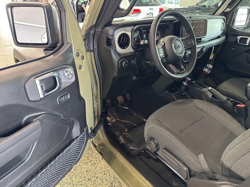 new 2026 Jeep Wrangler car, priced at $45,611