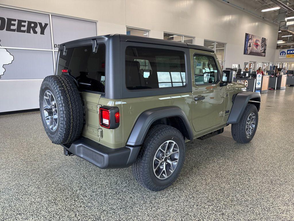 new 2026 Jeep Wrangler car, priced at $45,611