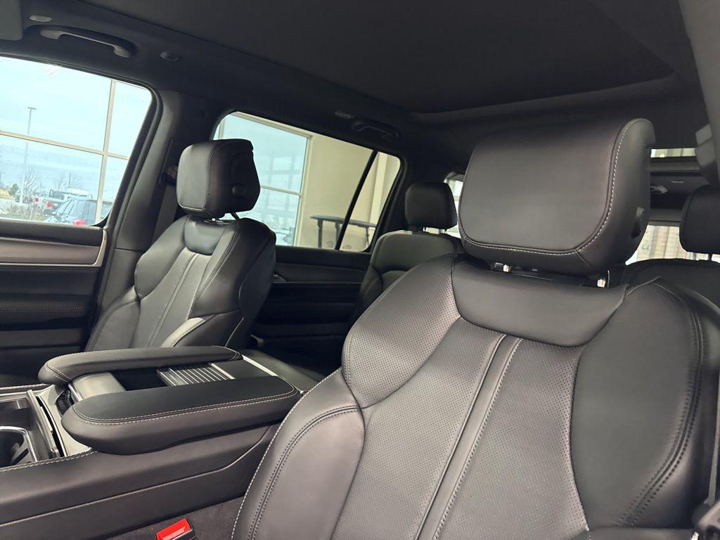 new 2026 Jeep Grand Wagoneer L car, priced at $73,402