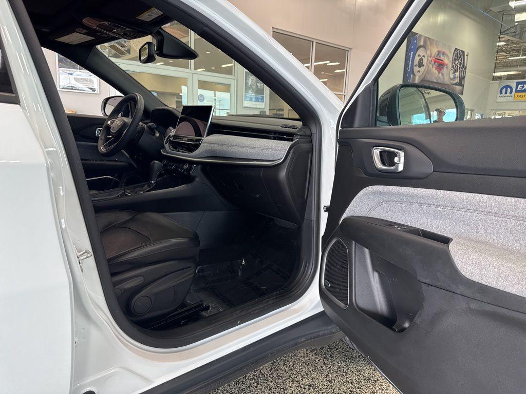 used 2023 Jeep Compass car, priced at $24,596