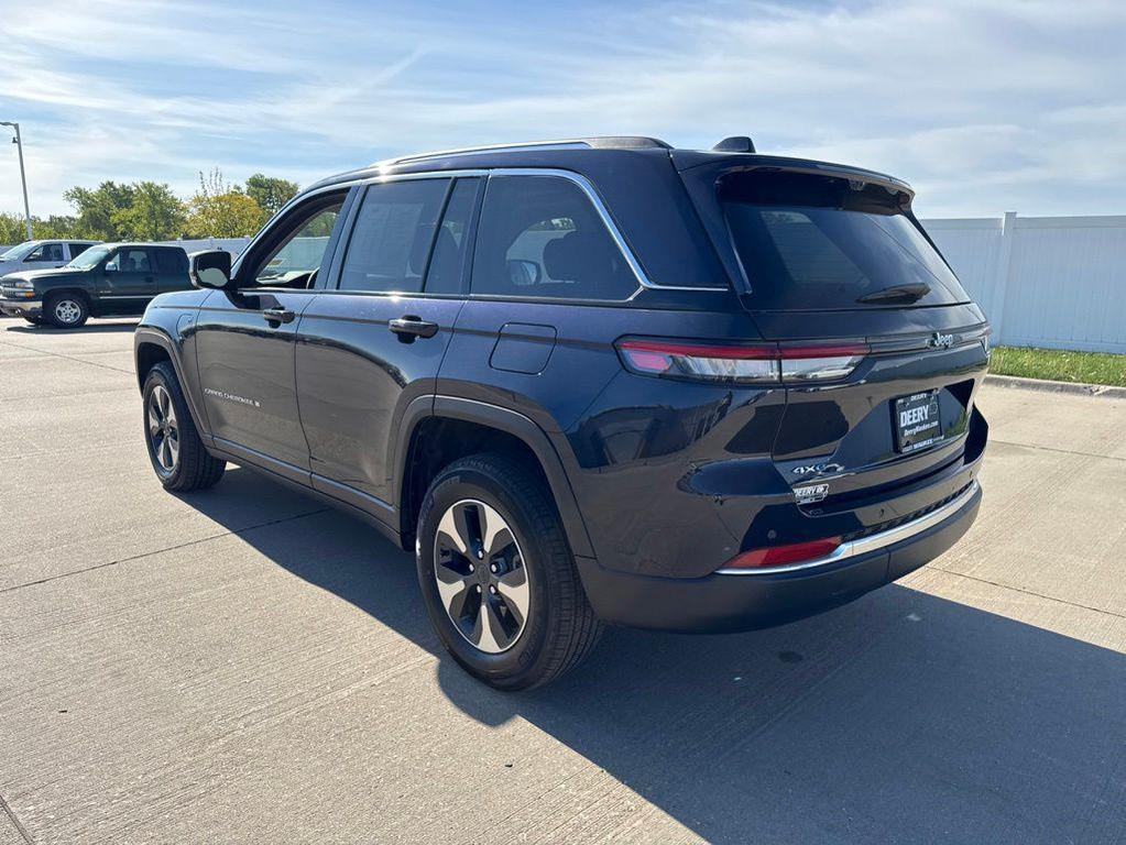 used 2022 Jeep Grand Cherokee 4xe car, priced at $27,796