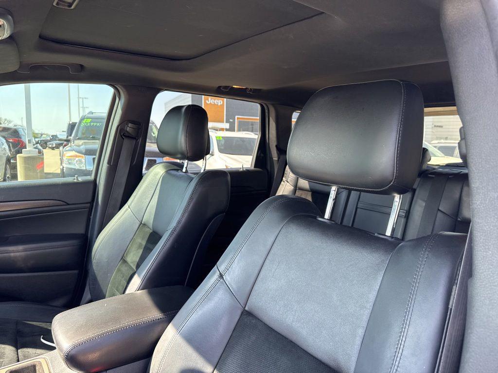 used 2015 Jeep Grand Cherokee car, priced at $12,999