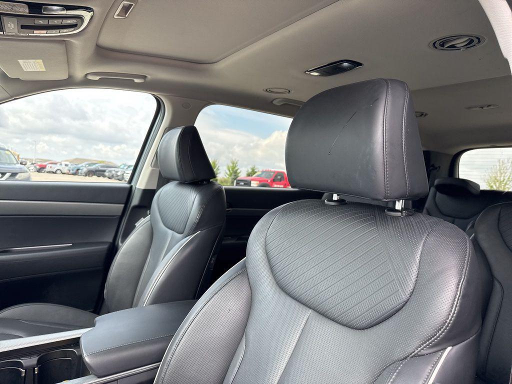 used 2023 Hyundai Palisade car, priced at $32,855