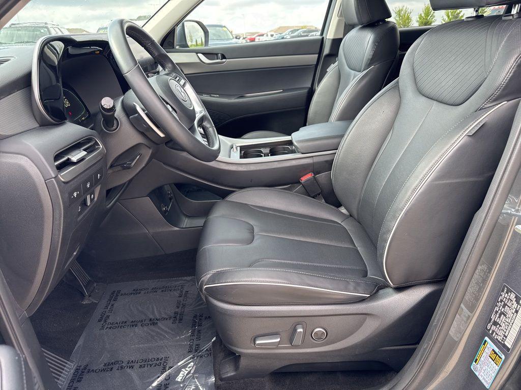 used 2023 Hyundai Palisade car, priced at $32,855