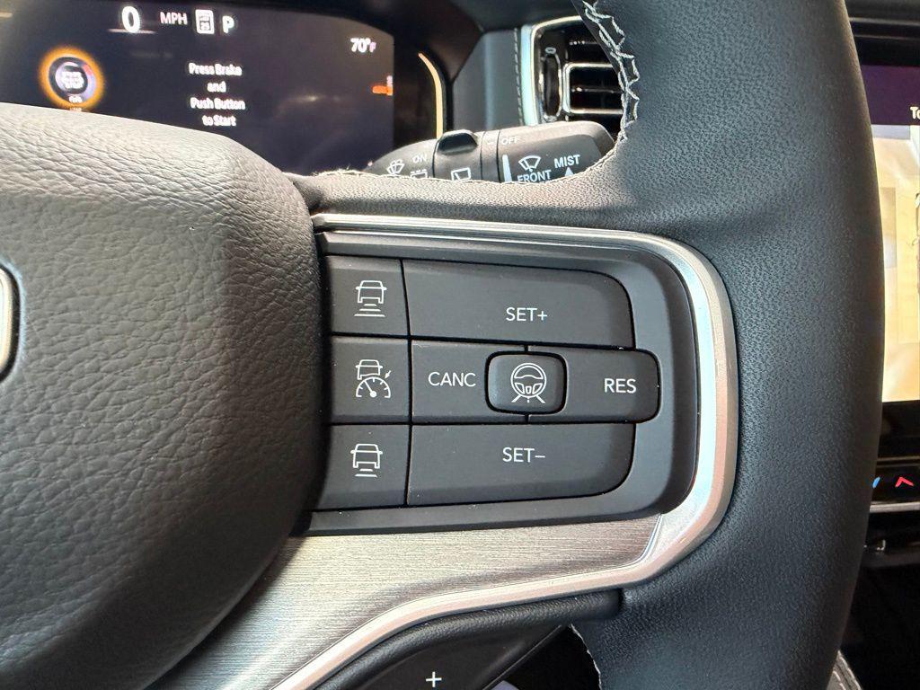 new 2026 Jeep Grand Wagoneer car, priced at $77,167