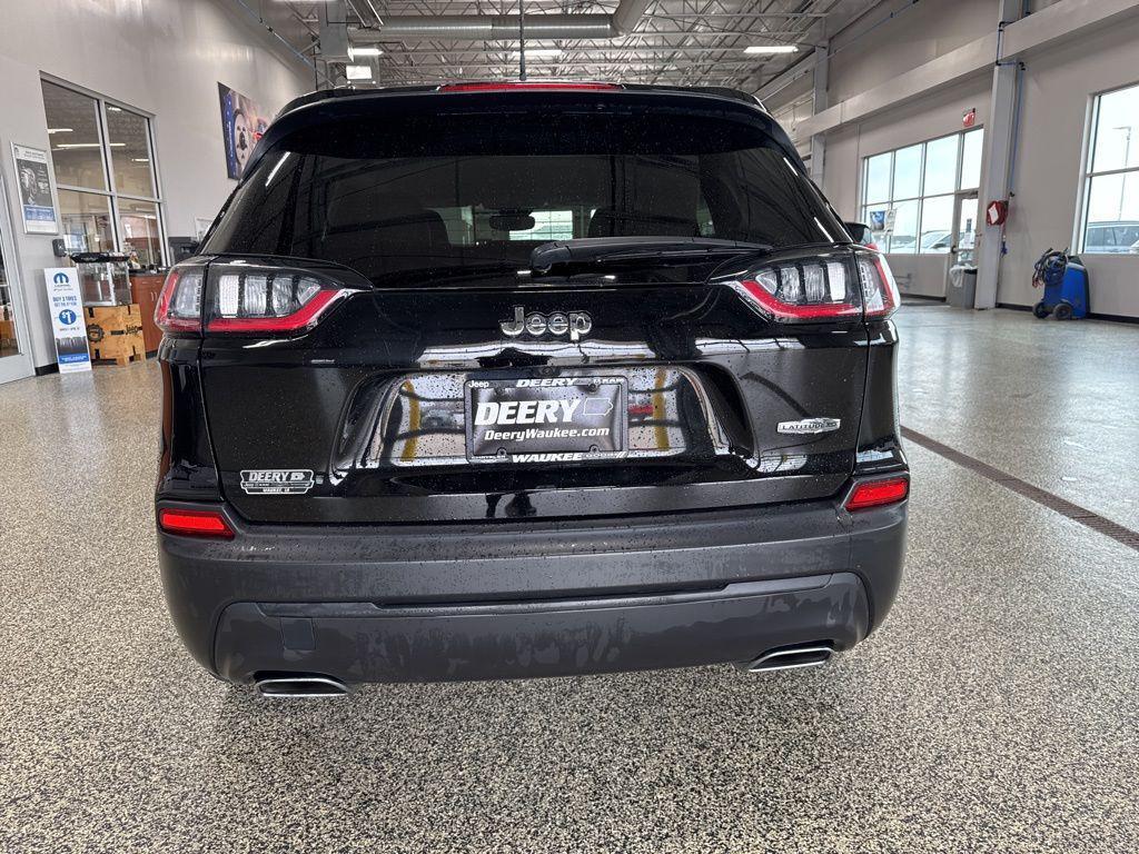 used 2022 Jeep Cherokee car, priced at $20,989