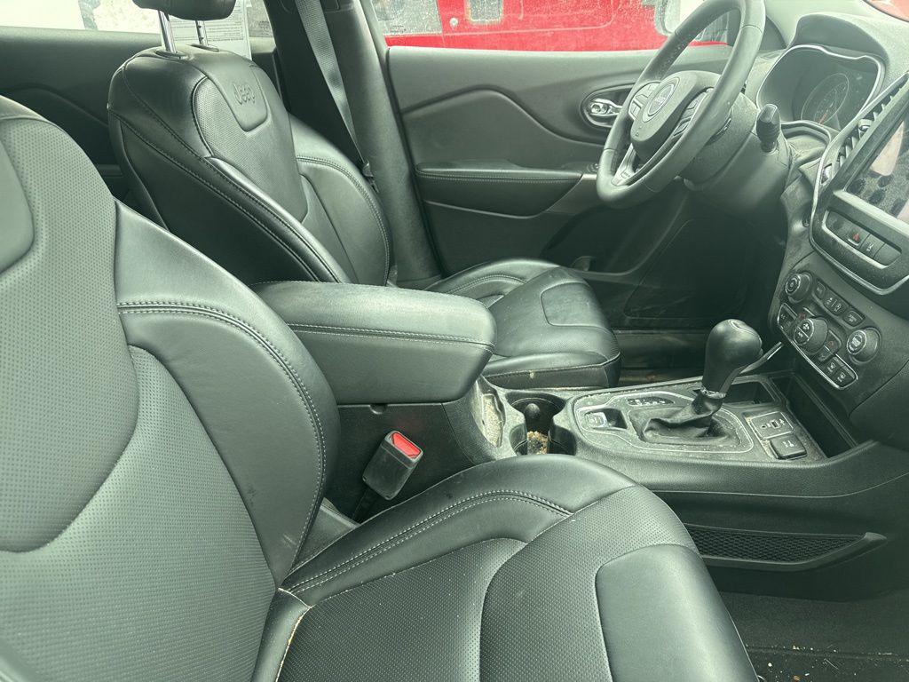 used 2022 Jeep Cherokee car, priced at $20,732