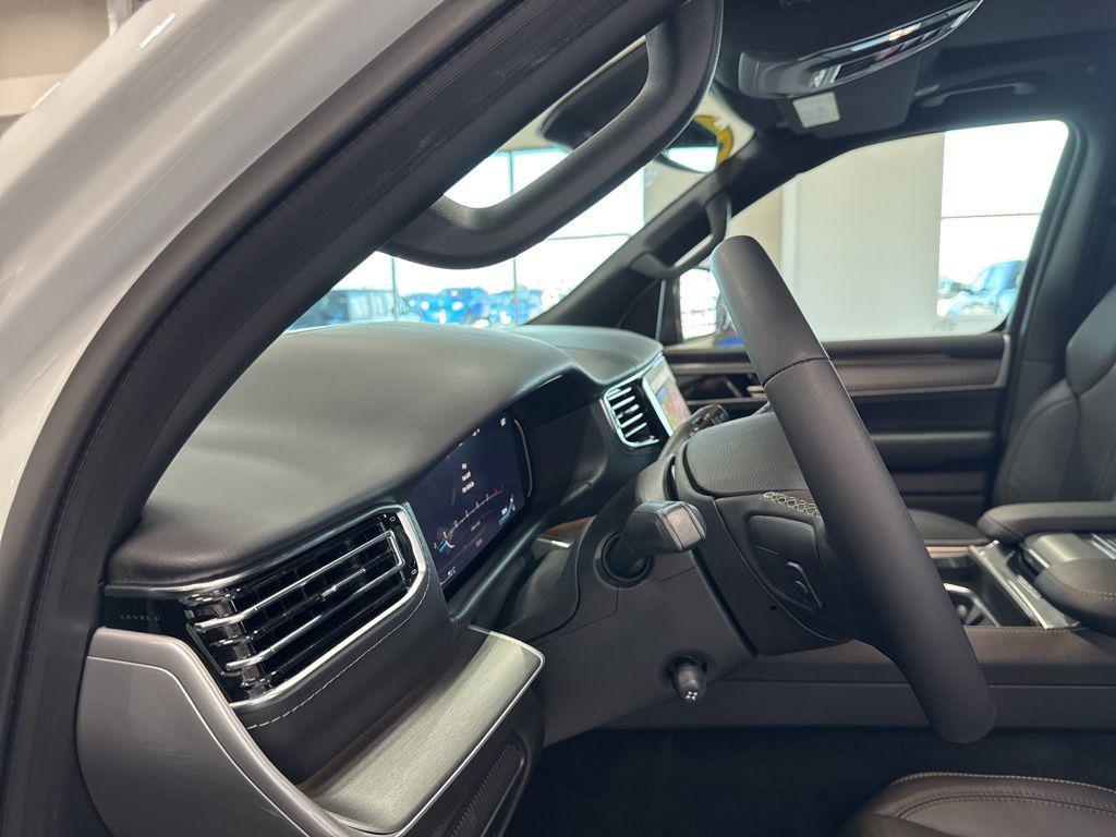 new 2026 Jeep Grand Wagoneer car, priced at $78,002