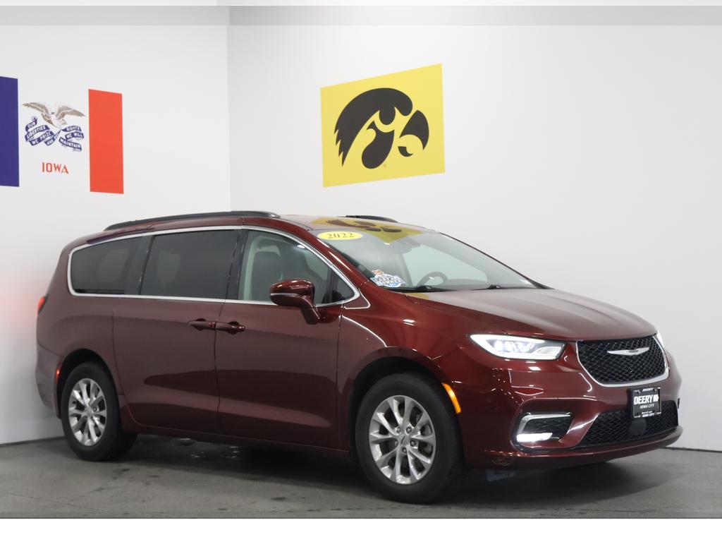 used 2022 Chrysler Pacifica car