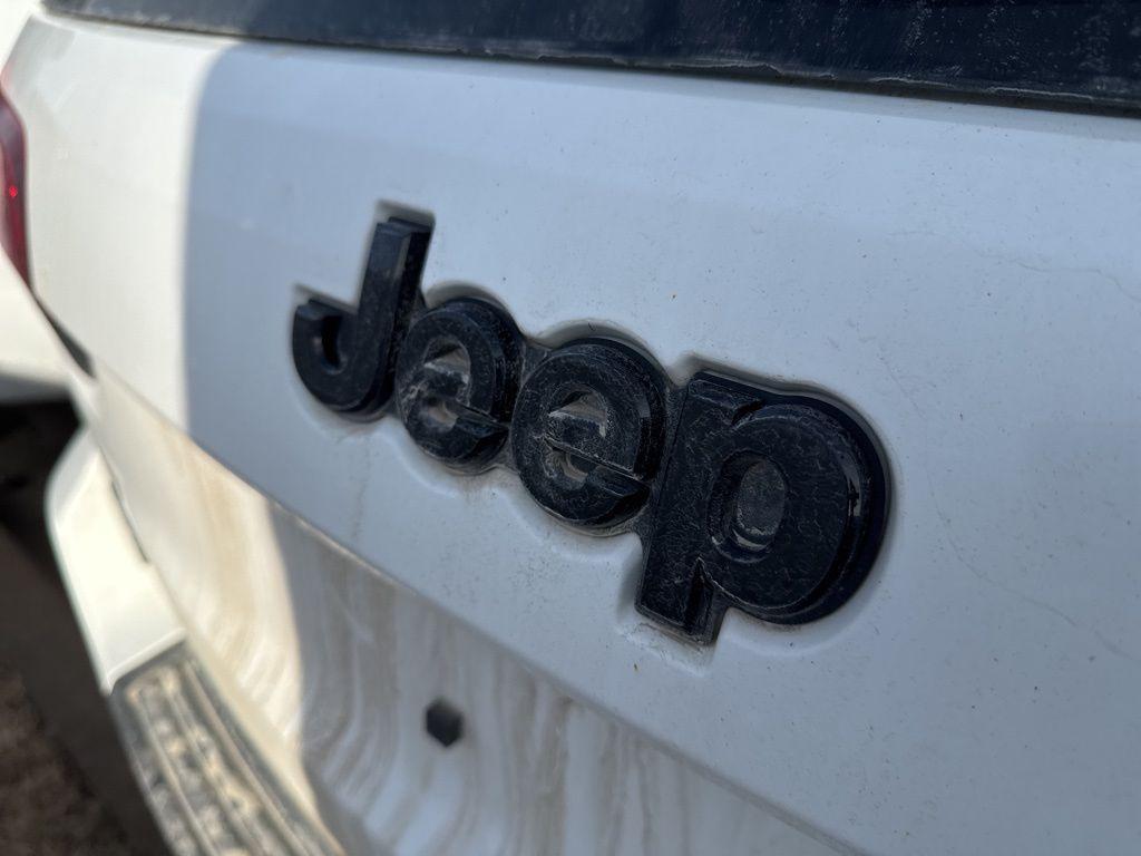 used 2021 Jeep Grand Cherokee car, priced at $20,460