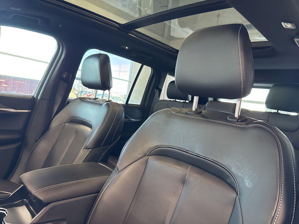 new 2025 Jeep Grand Cherokee car, priced at $45,745