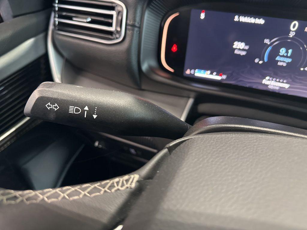 new 2026 Jeep Grand Wagoneer car, priced at $73,261