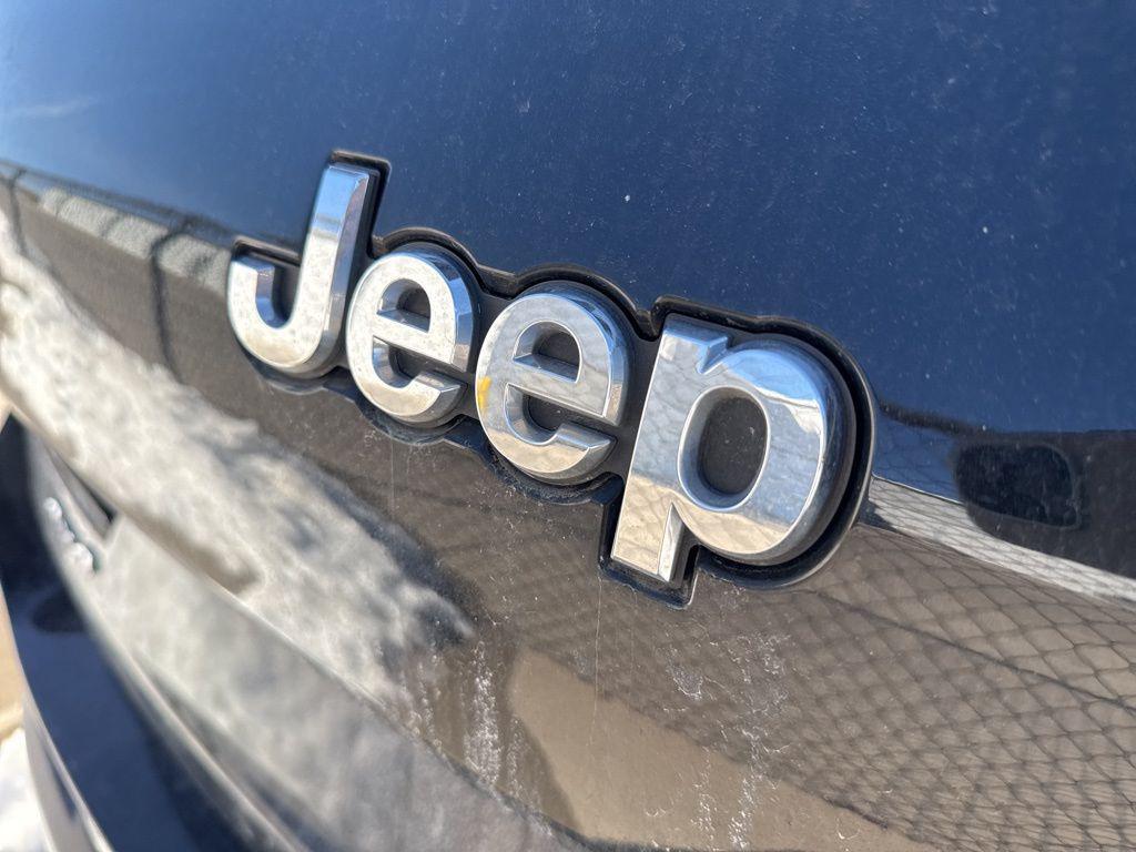 used 2023 Jeep Grand Cherokee L car, priced at $32,991