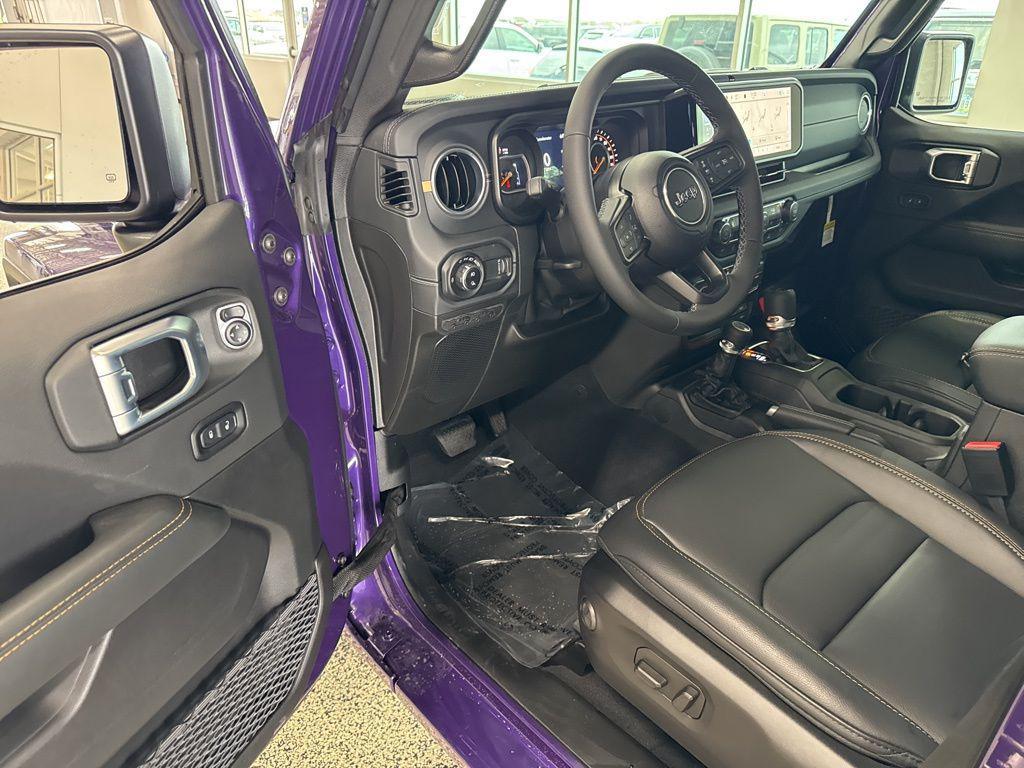 new 2026 Jeep Gladiator car, priced at $45,141