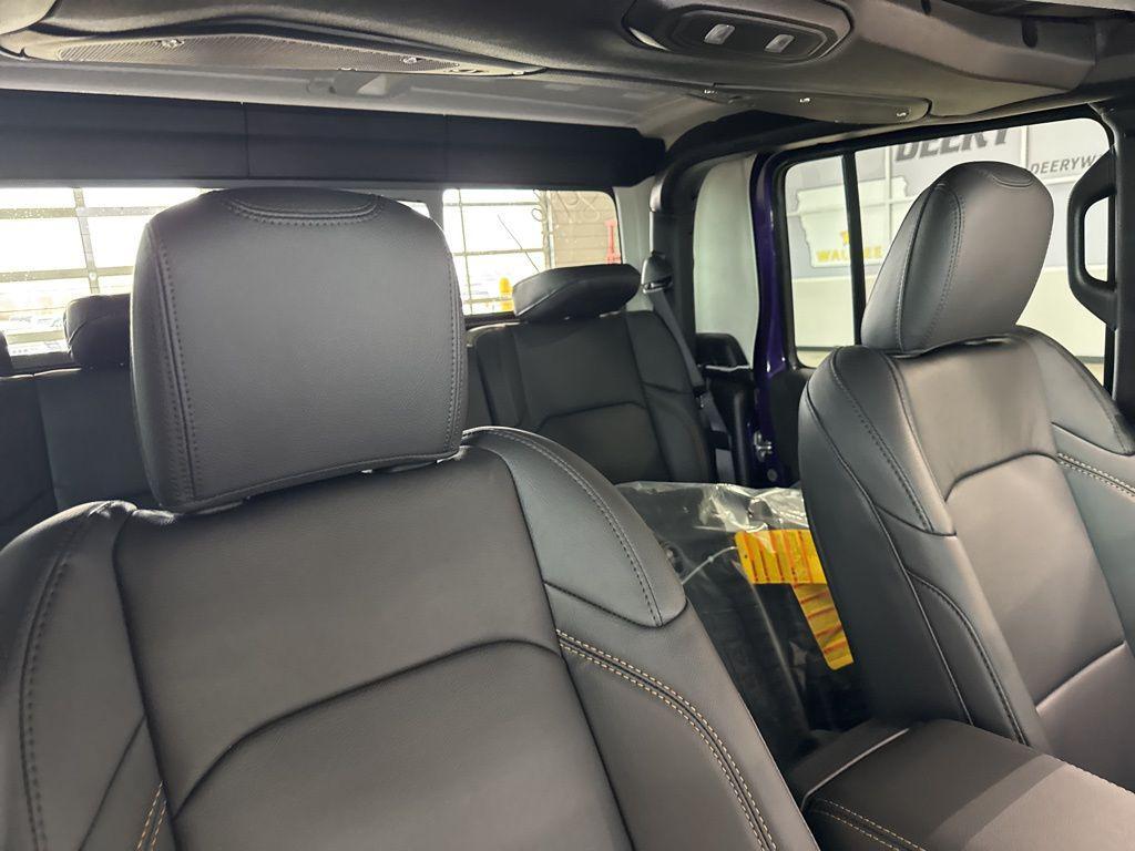 new 2026 Jeep Gladiator car, priced at $45,141