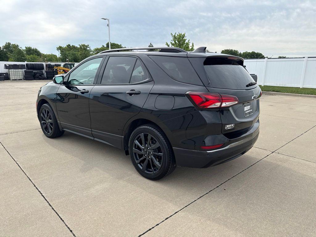 used 2023 Chevrolet Equinox car, priced at $21,999