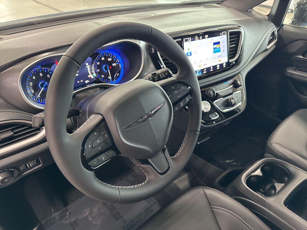 new 2026 Chrysler Pacifica car, priced at $43,467