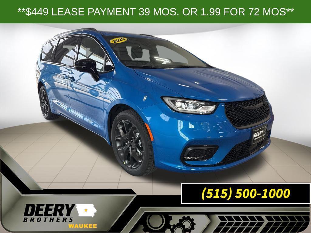 new 2026 Chrysler Pacifica car, priced at $43,967