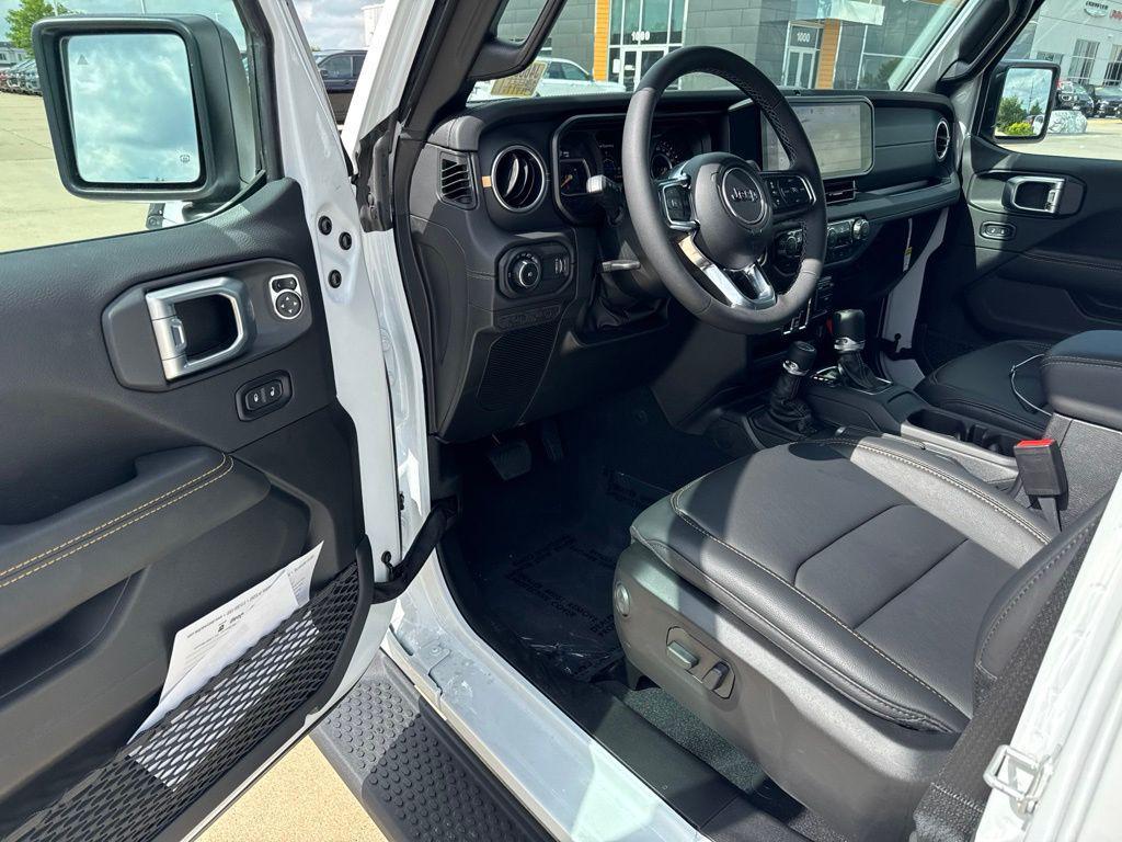 new 2026 Jeep Wrangler car, priced at $50,738
