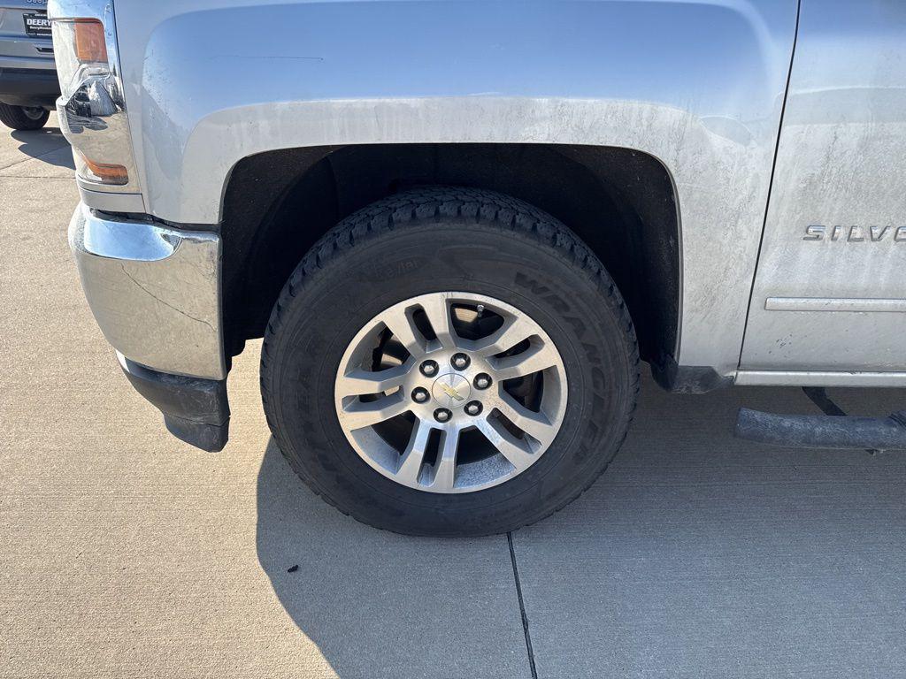 used 2018 Chevrolet Silverado 1500 car, priced at $18,958
