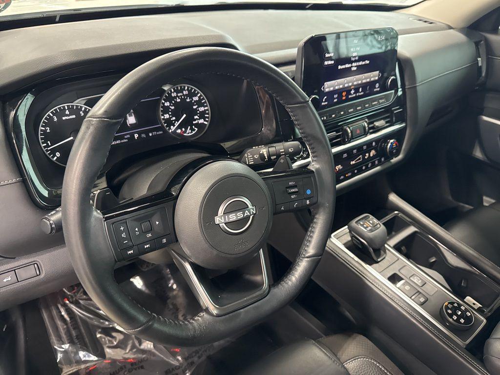 used 2023 Nissan Pathfinder car, priced at $31,498