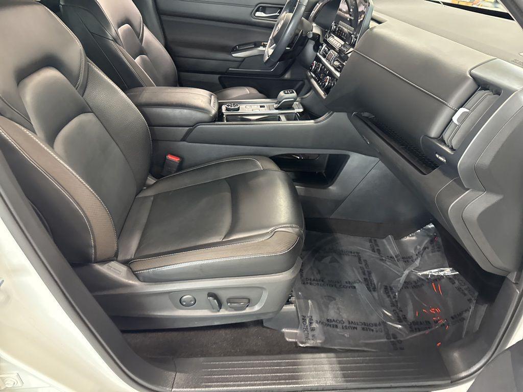 used 2023 Nissan Pathfinder car, priced at $31,498