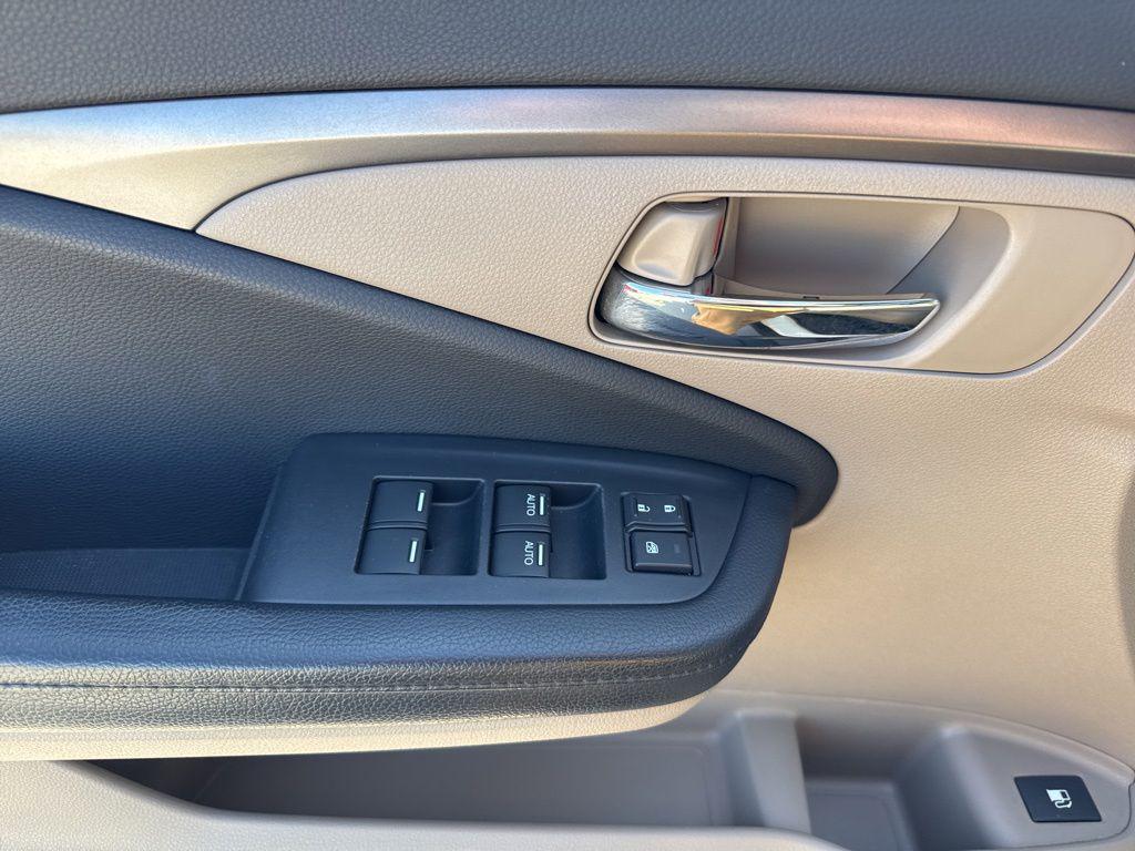 used 2016 Honda Pilot car, priced at $19,998