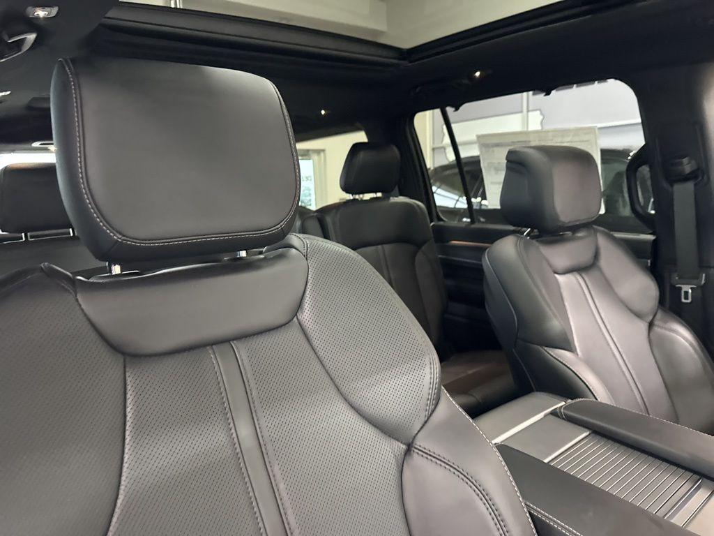 new 2026 Jeep Grand Wagoneer car, priced at $79,237