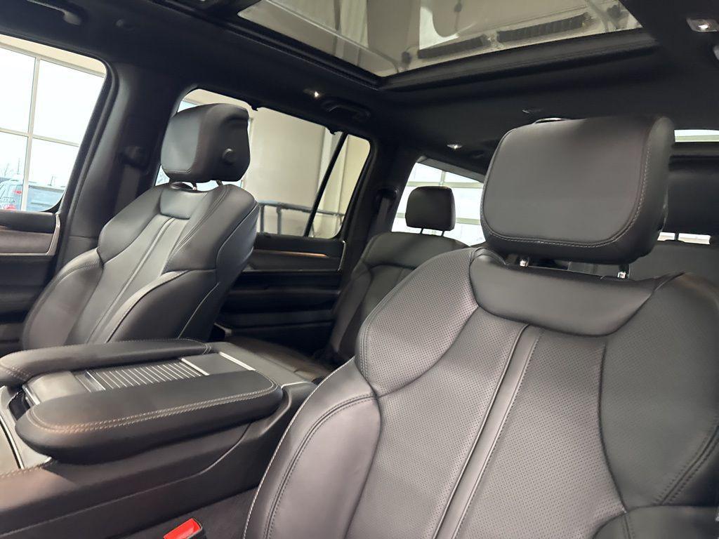 new 2026 Jeep Grand Wagoneer car, priced at $79,237