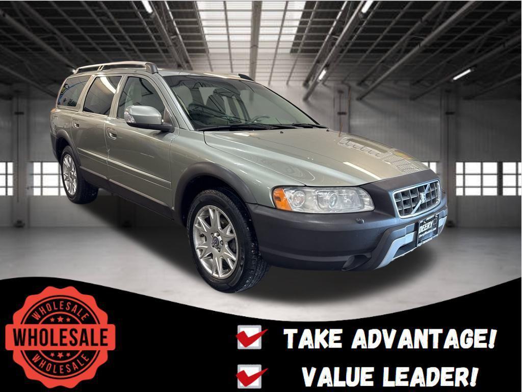 used 2007 Volvo XC70 car, priced at $3,574