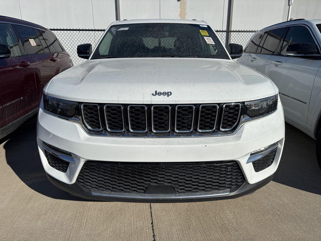 used 2023 Jeep Grand Cherokee car, priced at $31,228